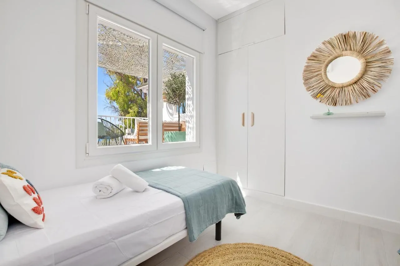 Casa De La Playa. Beach House With Magnificent Sea Malaga Spain